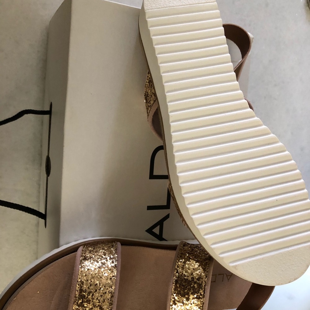 Women’s Sandals